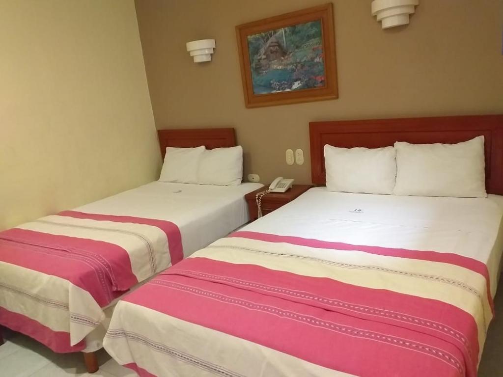 Hotel El Espanol Centro Historico Mérida Extérieur photo