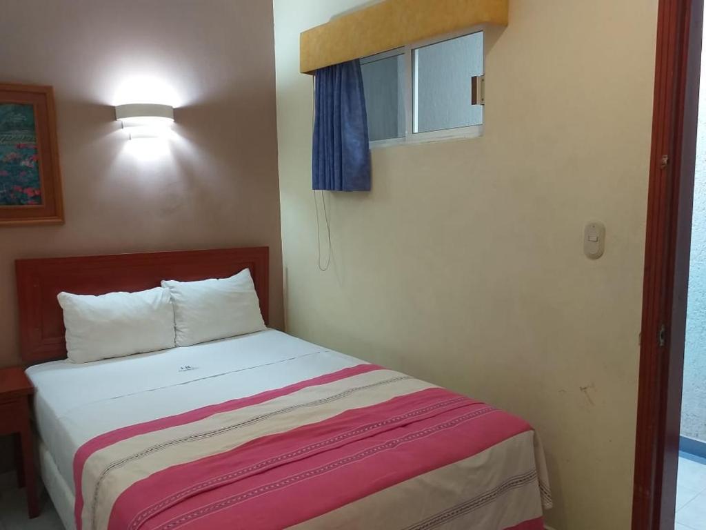 Hotel El Espanol Centro Historico Mérida Extérieur photo