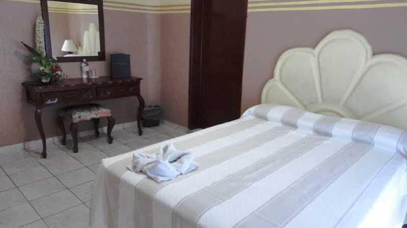 Hotel El Espanol Centro Historico Mérida Extérieur photo